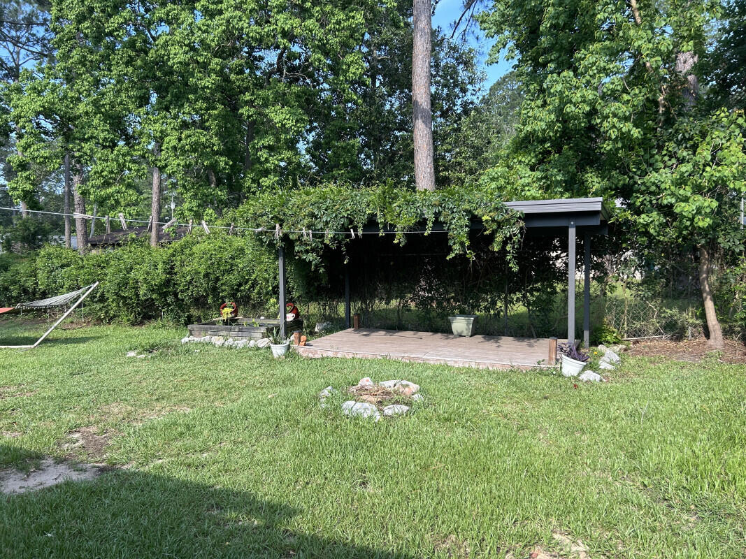 PINE MEADOWS - Residential