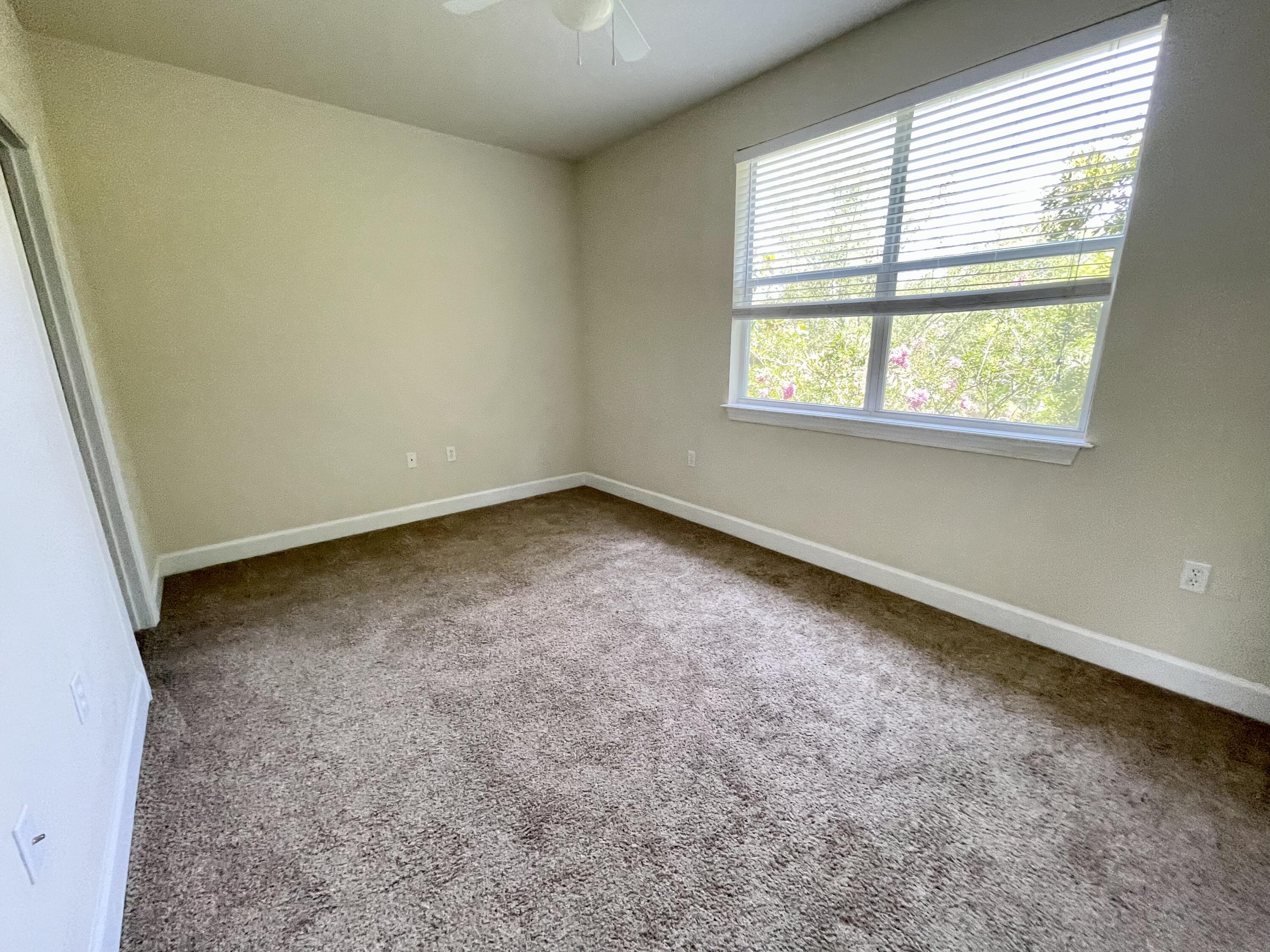 PALMS OF FREEPORT - Residential Lease