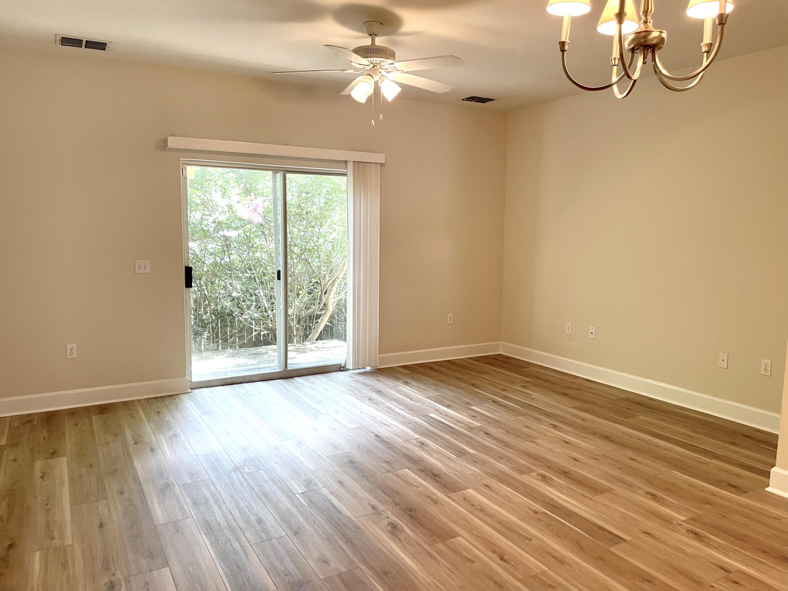 PALMS OF FREEPORT - Residential Lease