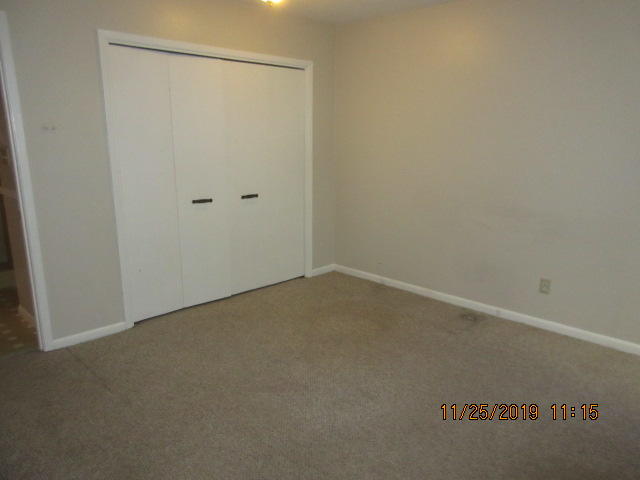 MANOR SHORES 1ST ADDN - Residential Lease