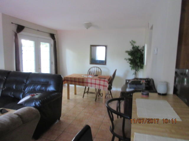 MANOR SHORES 1ST ADDN - Residential Lease
