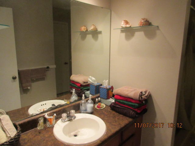 MANOR SHORES 1ST ADDN - Residential Lease