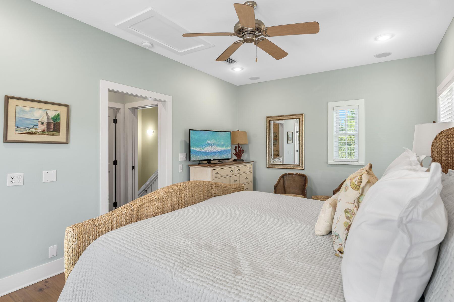 MAGNOLIA COTTAGES - Residential