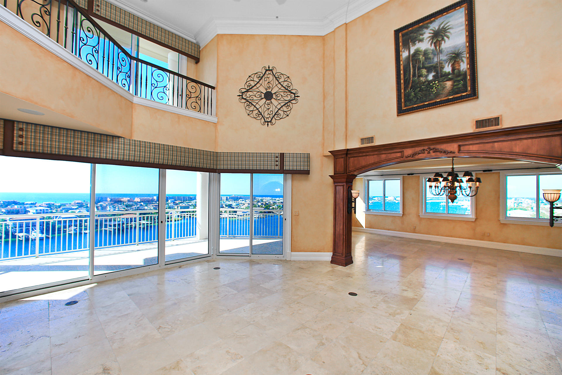 GRAND HARBOR - Residential