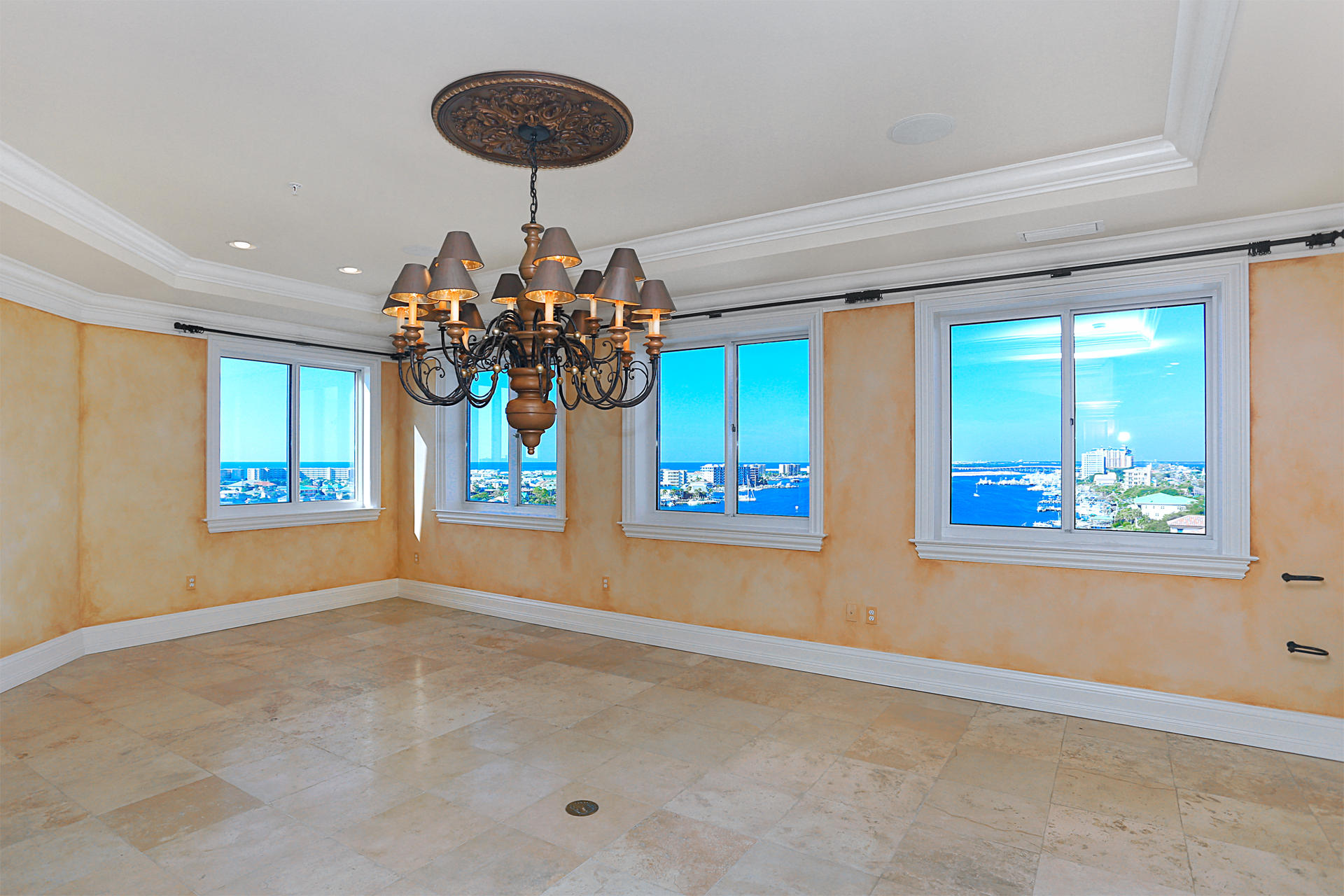 GRAND HARBOR - Residential