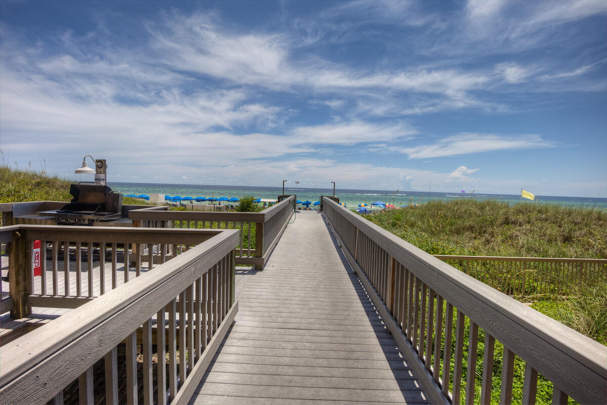 SUNRISE BEACH - Residential