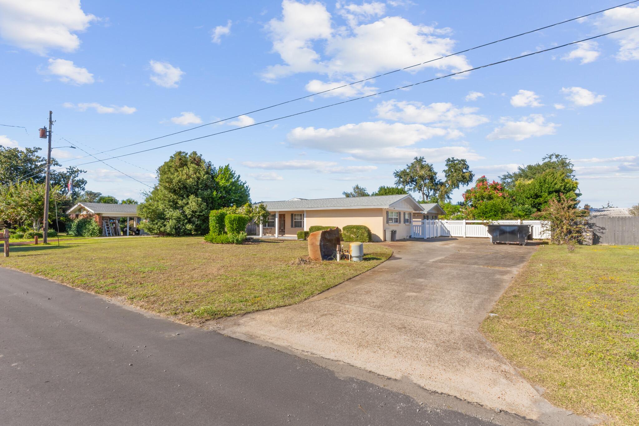 ISLAND VIEW ESTATES - Residential