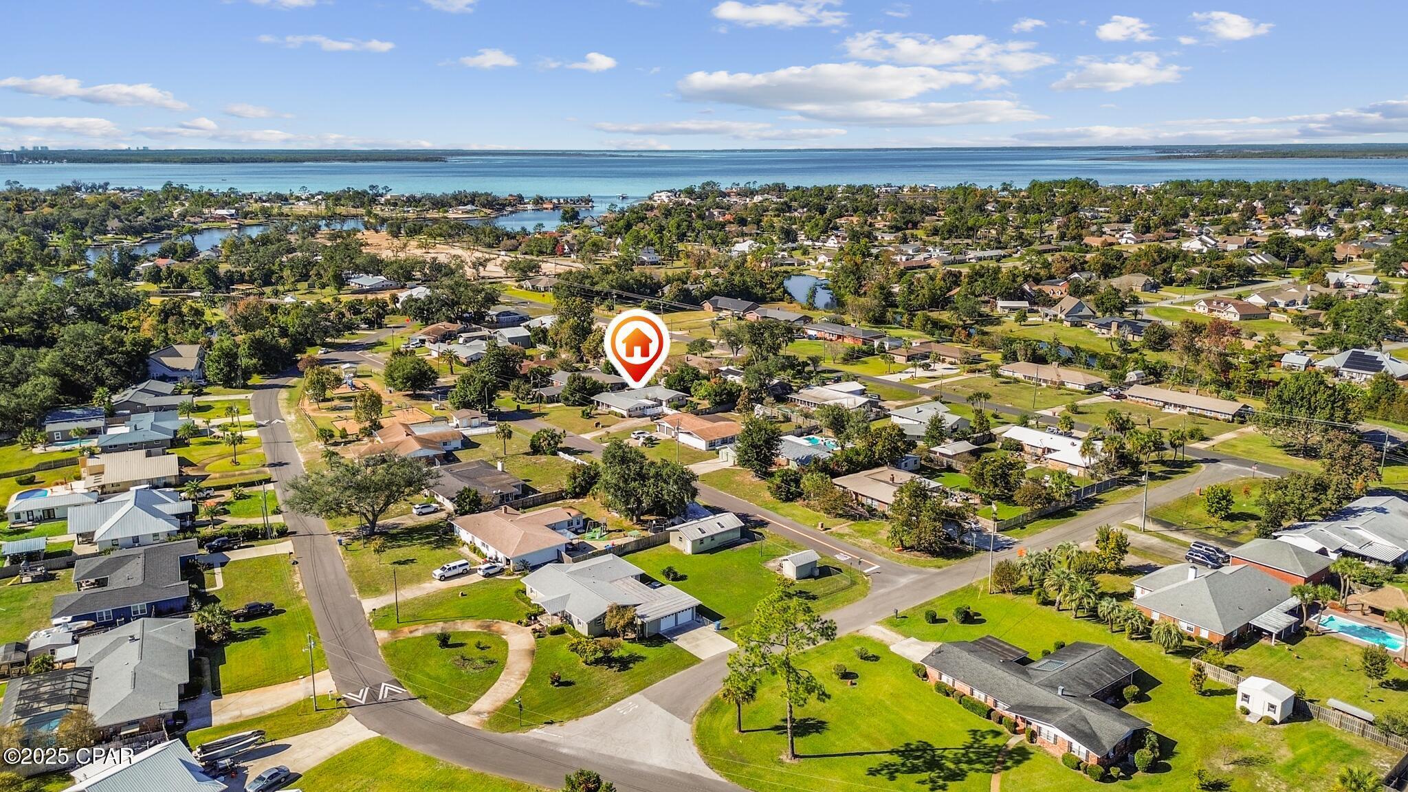 ISLAND VIEW ESTATES - Residential