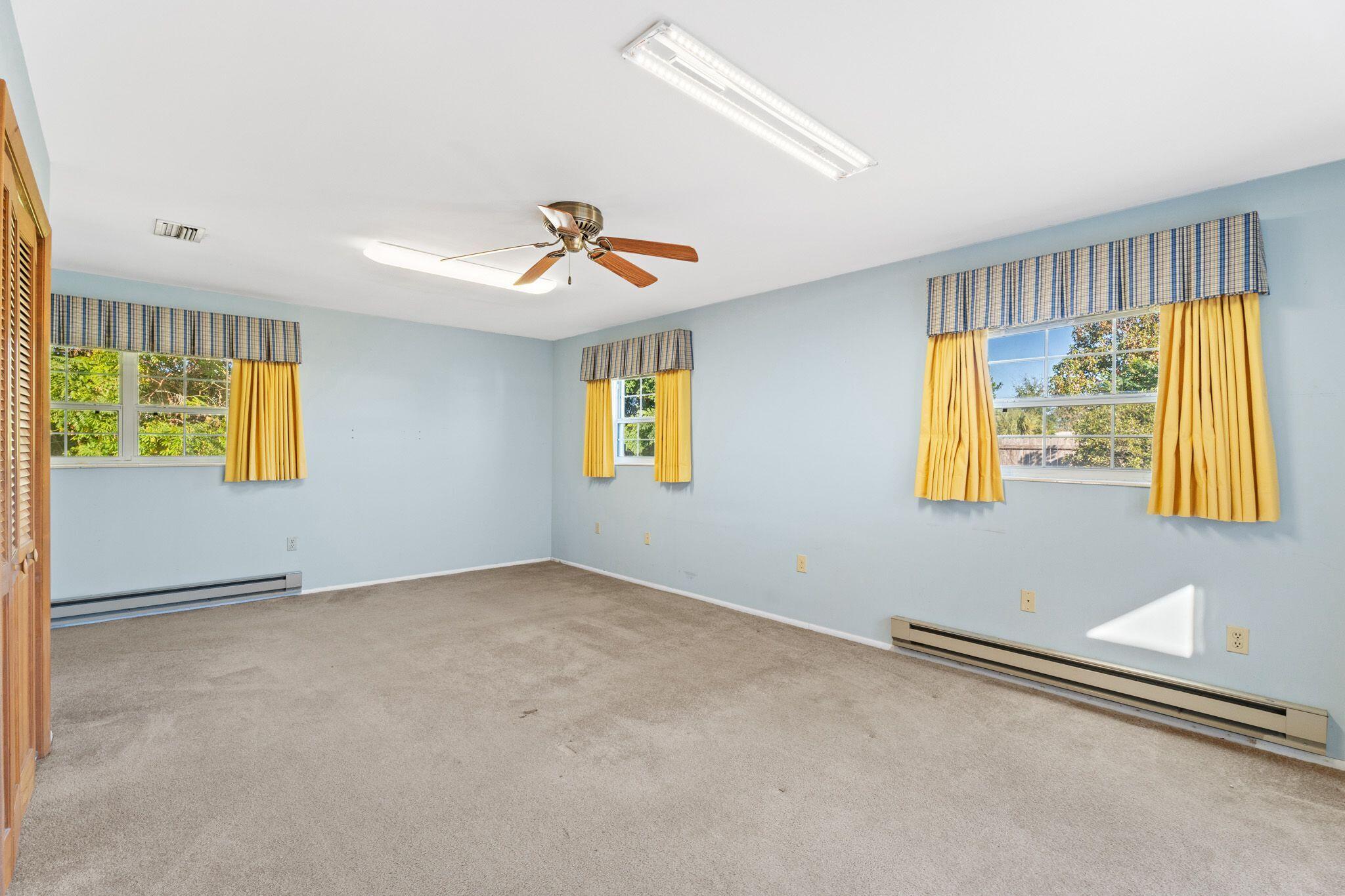 ISLAND VIEW ESTATES - Residential