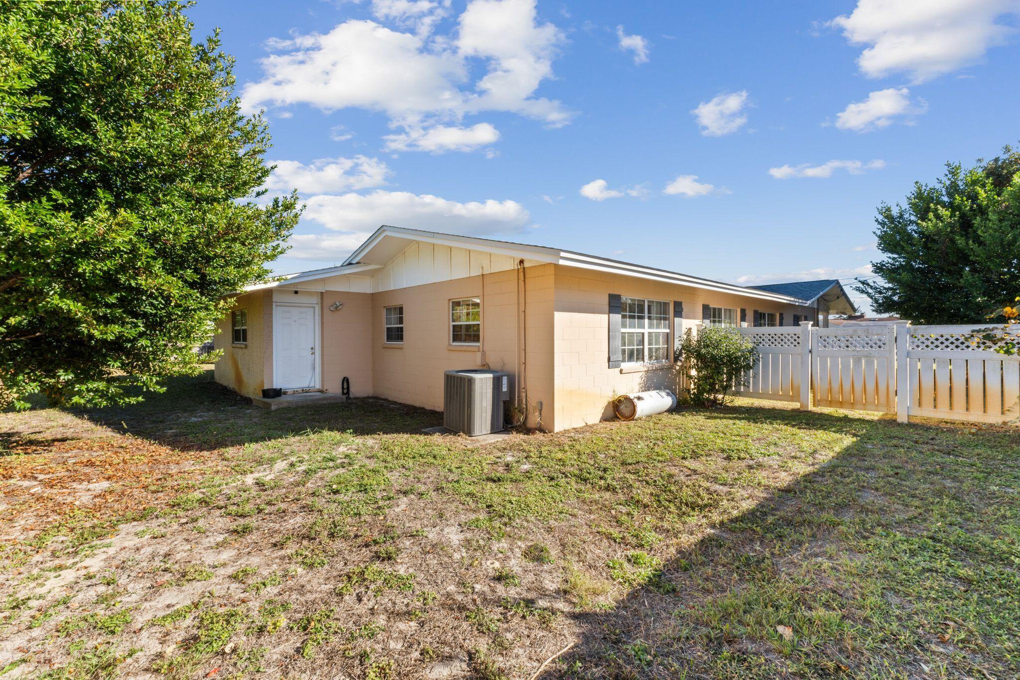 ISLAND VIEW ESTATES - Residential