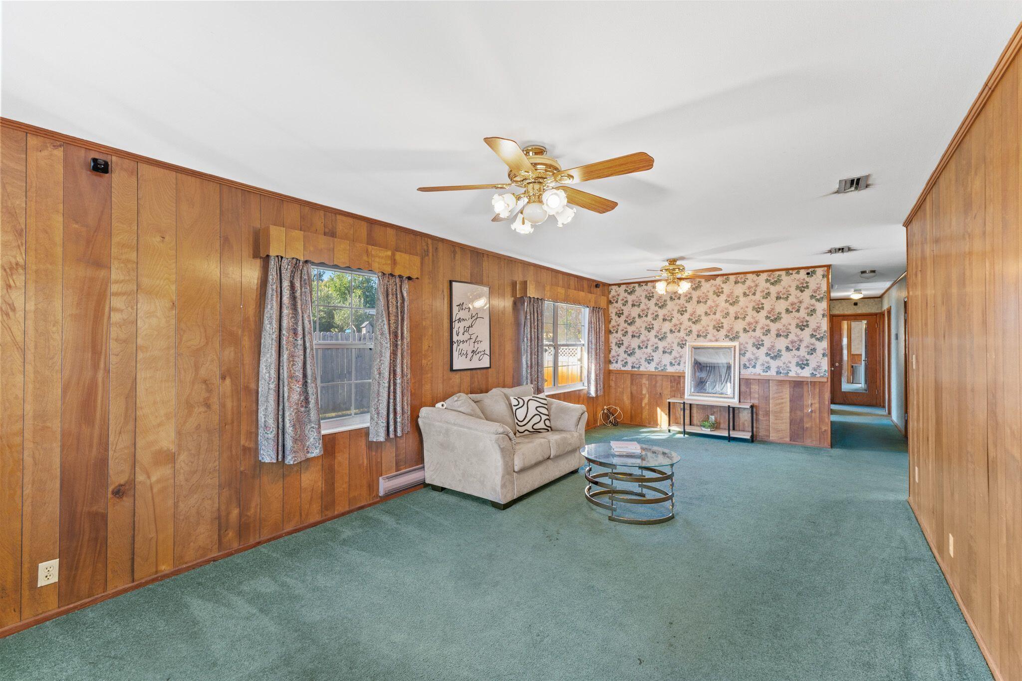 ISLAND VIEW ESTATES - Residential