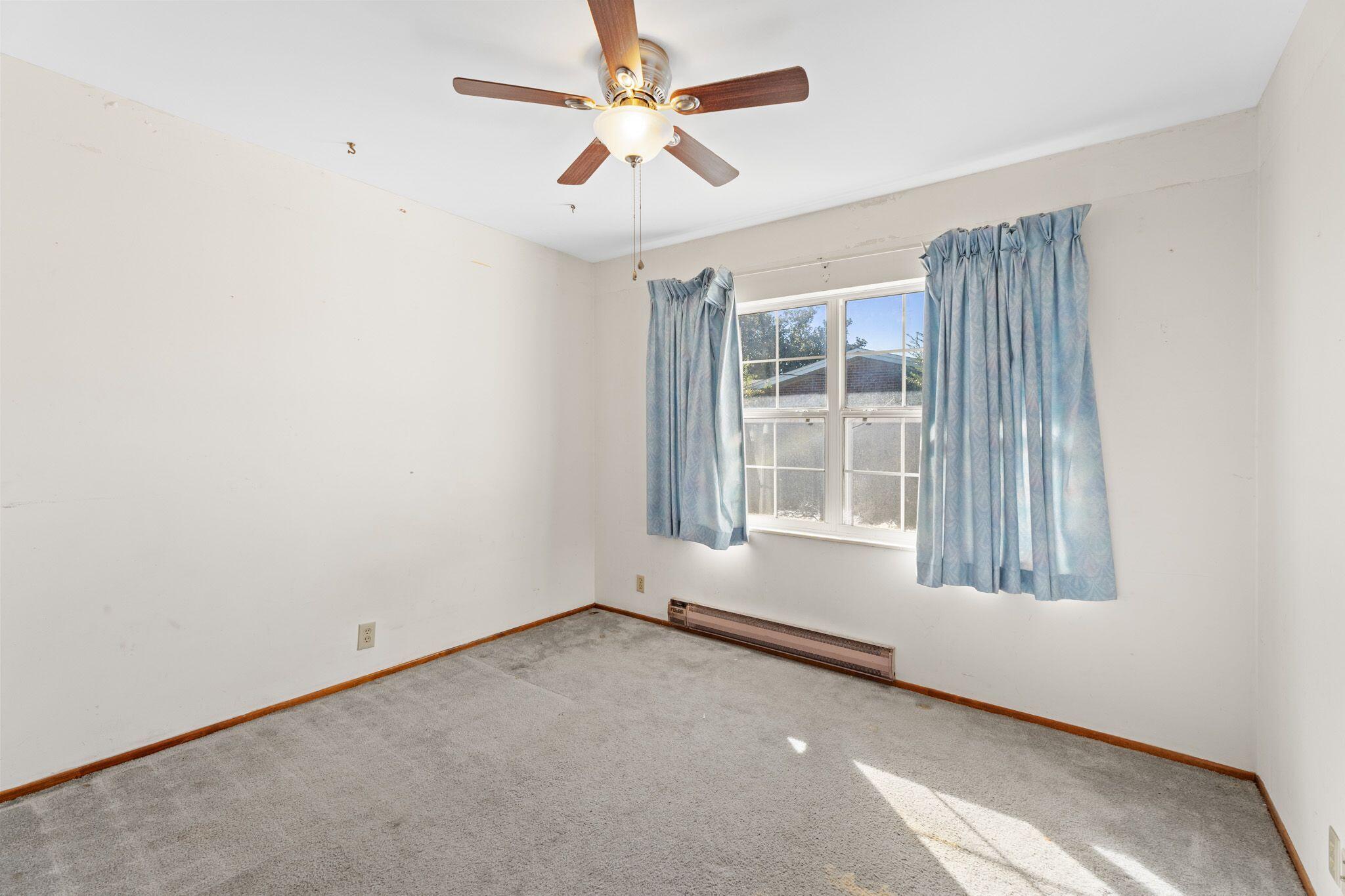 ISLAND VIEW ESTATES - Residential
