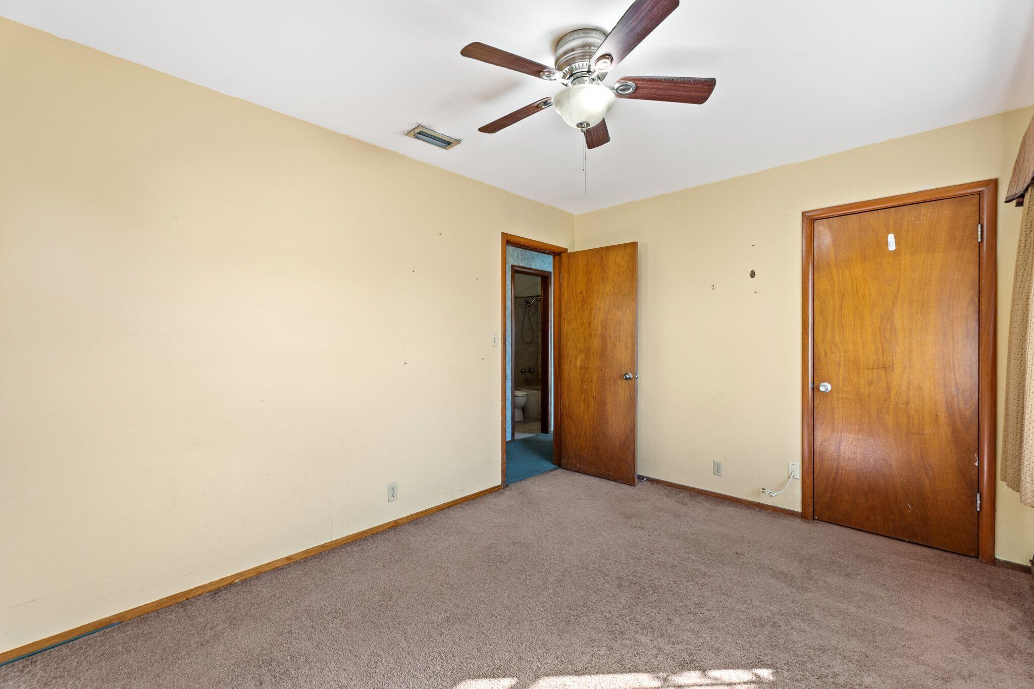 ISLAND VIEW ESTATES - Residential