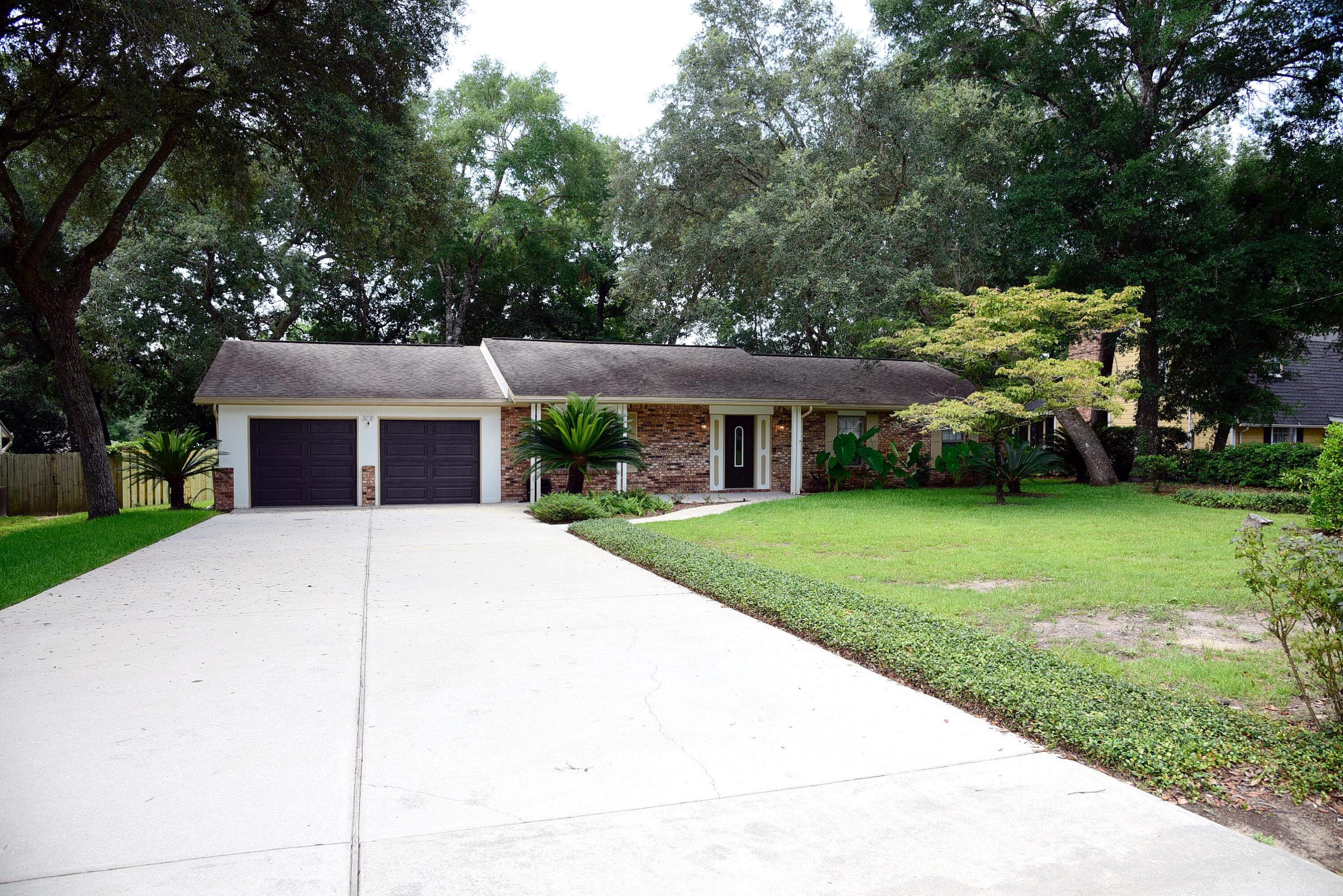 LAKE SHARON ESTATES - Residential Lease