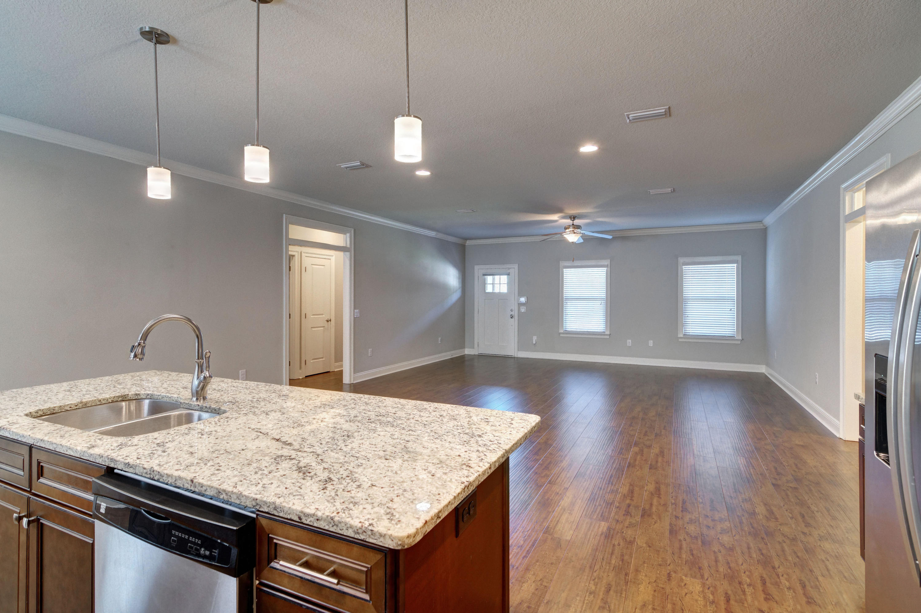 WEST NAVARRE - Residential