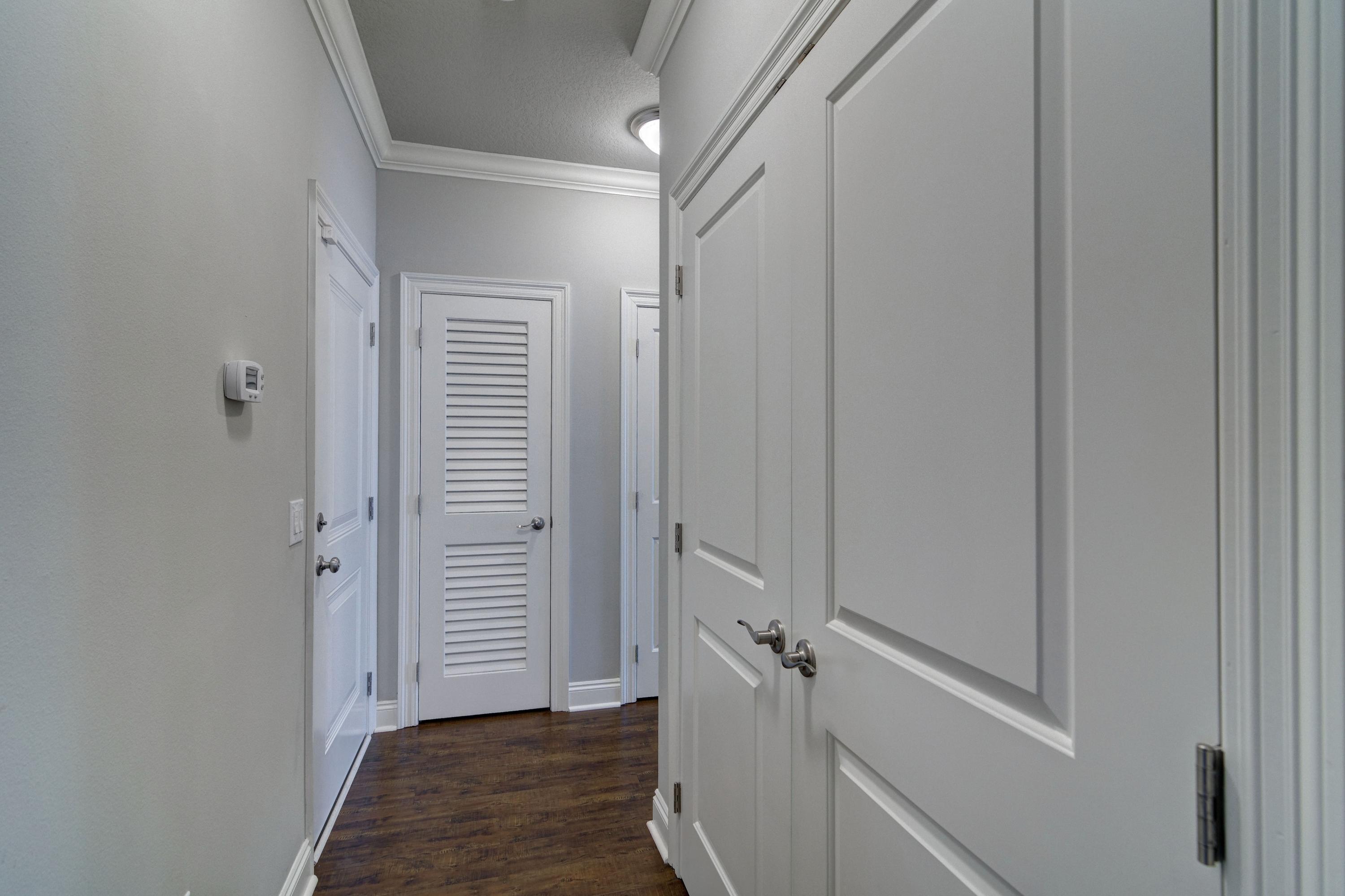 WEST NAVARRE - Residential
