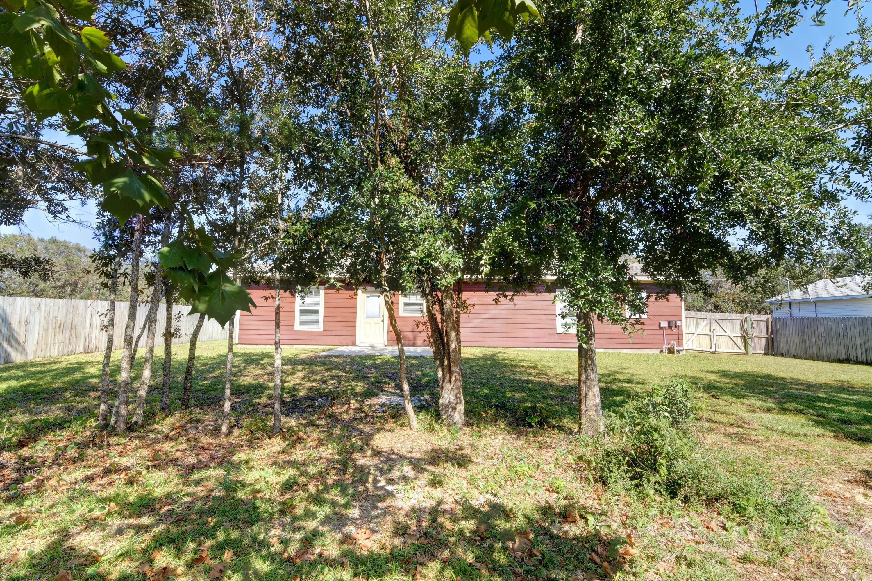 WEST NAVARRE - Residential