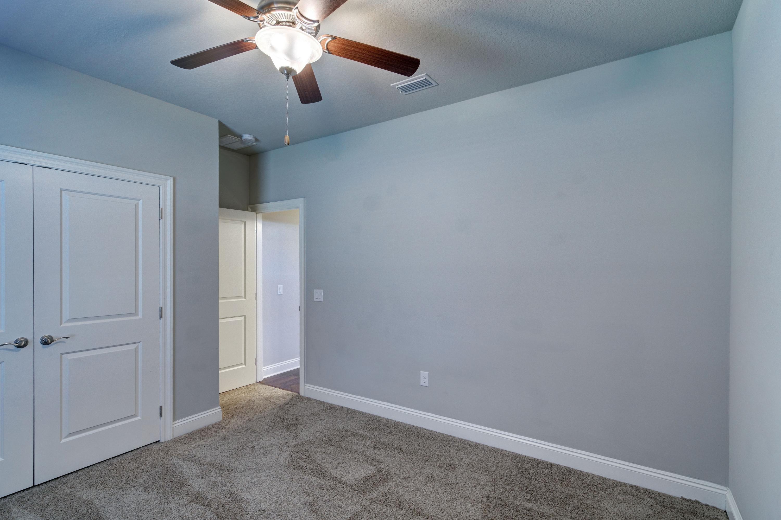 WEST NAVARRE - Residential