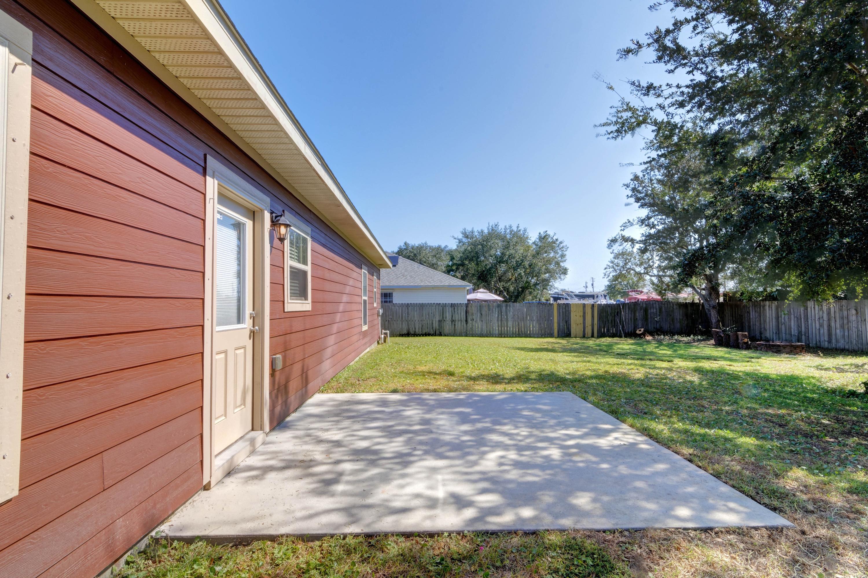 WEST NAVARRE - Residential
