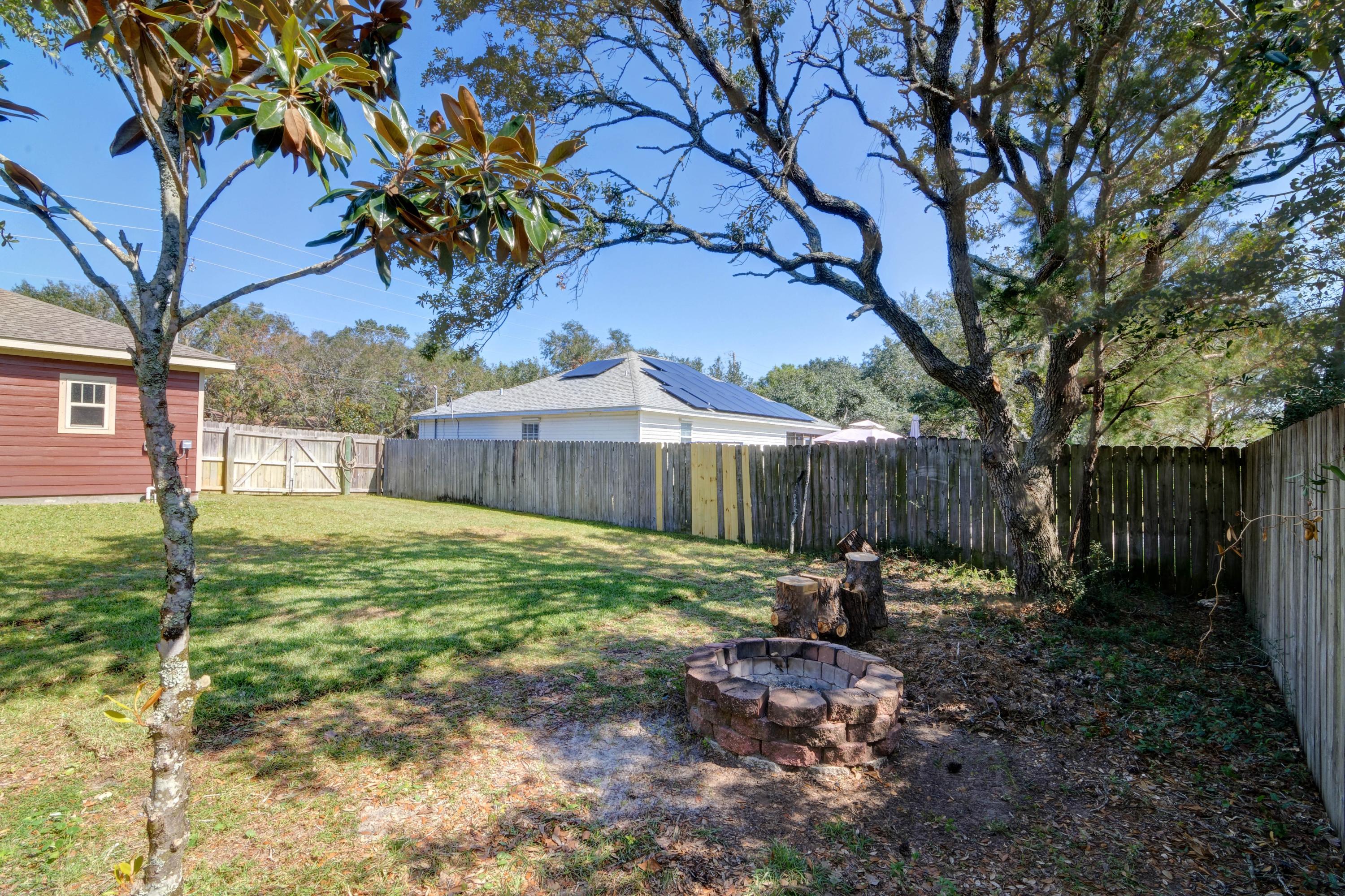 WEST NAVARRE - Residential