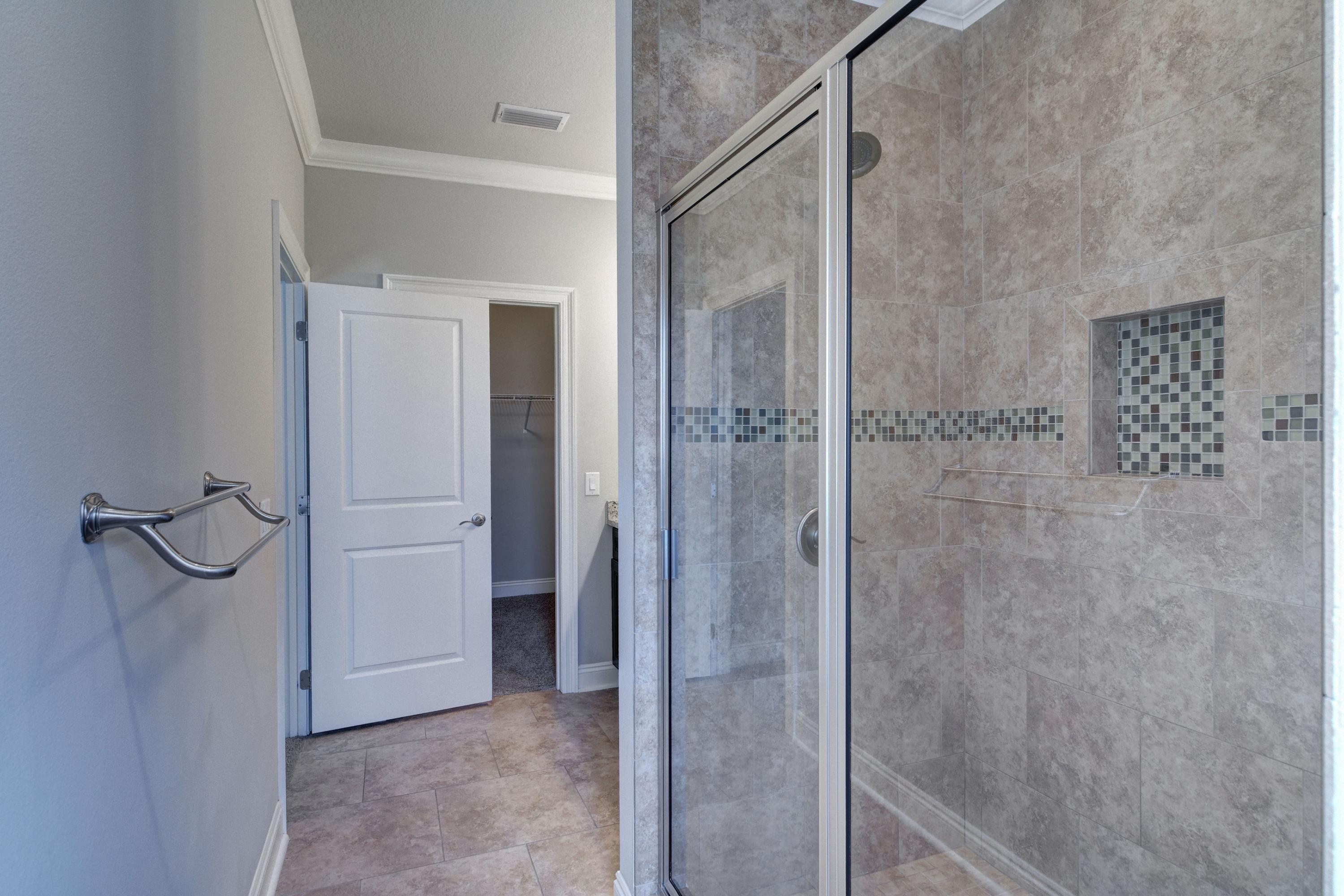 WEST NAVARRE - Residential