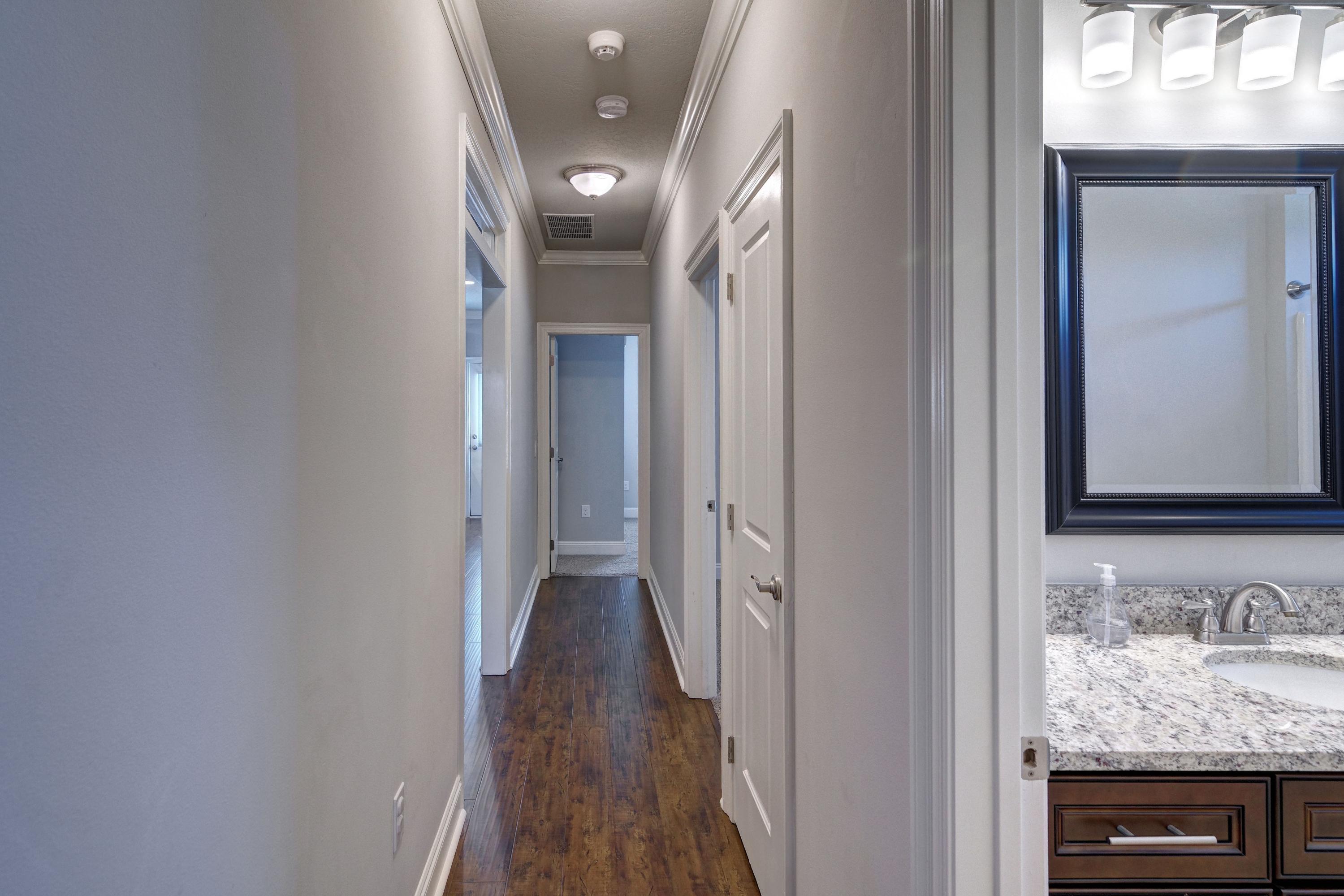 WEST NAVARRE - Residential