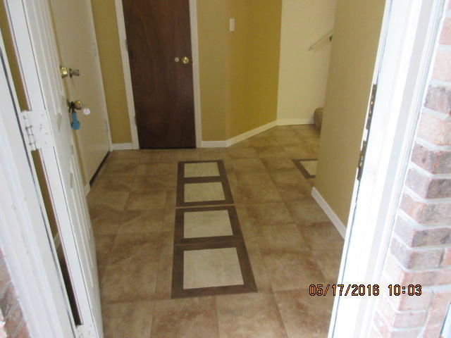 SCHNEIDER DRIVE T/H - Residential Lease