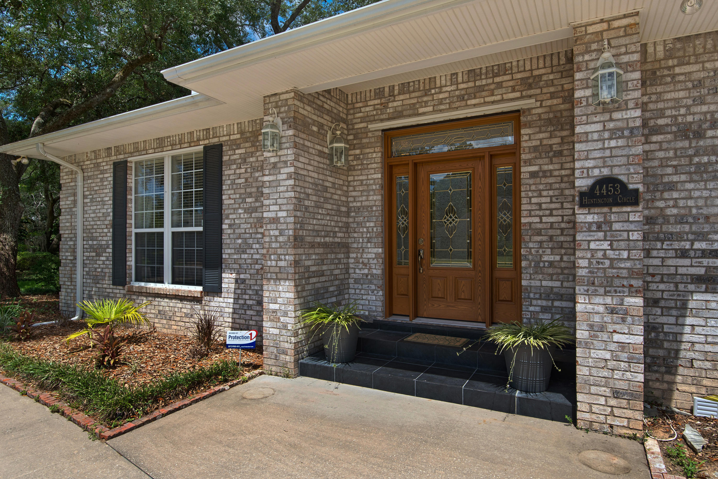 HUNTINGTON S/D PH 1 - Residential Lease
