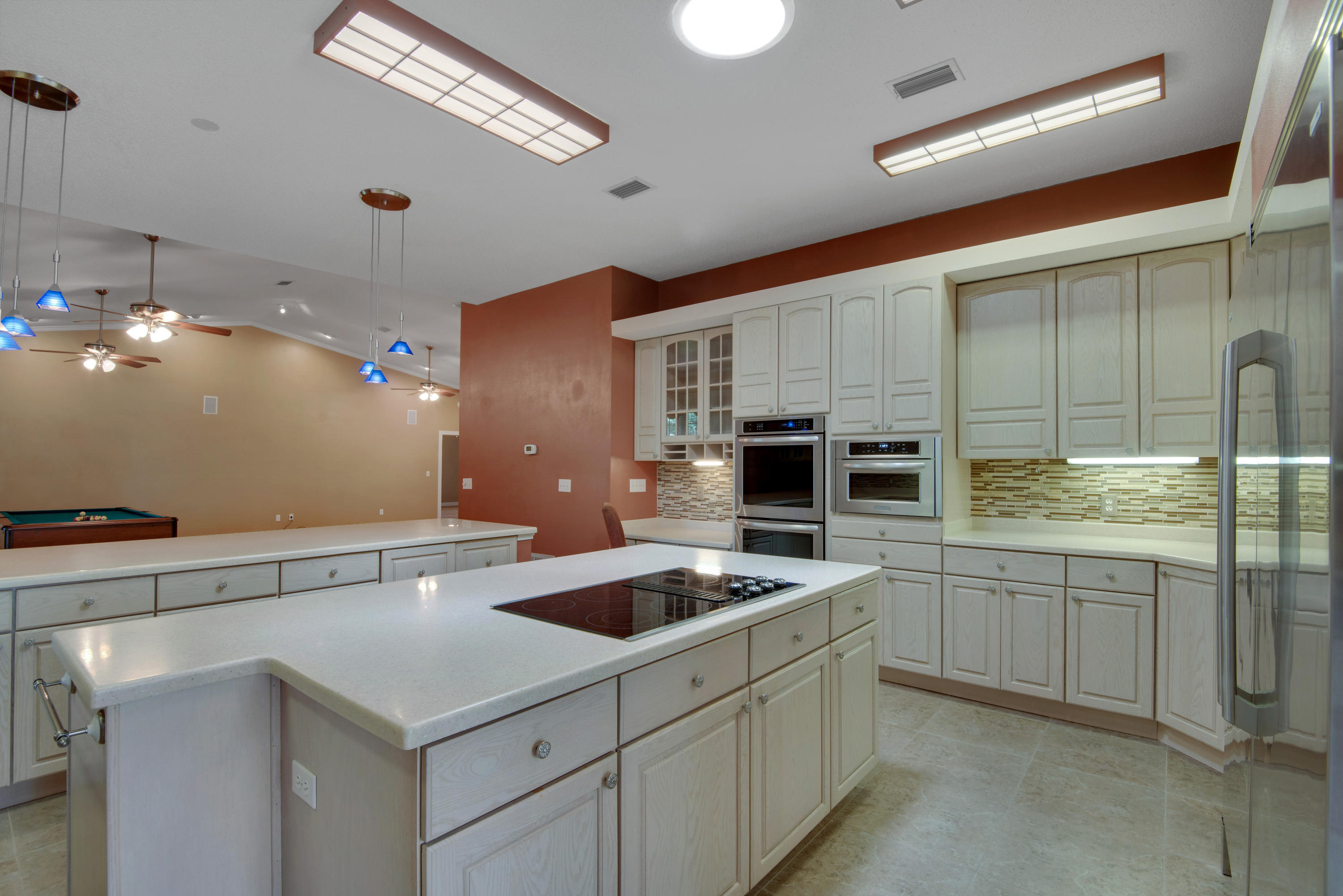 HUNTINGTON S/D PH 1 - Residential Lease
