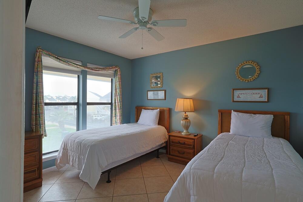 SANDPIPER COVE PH 20 - Residential