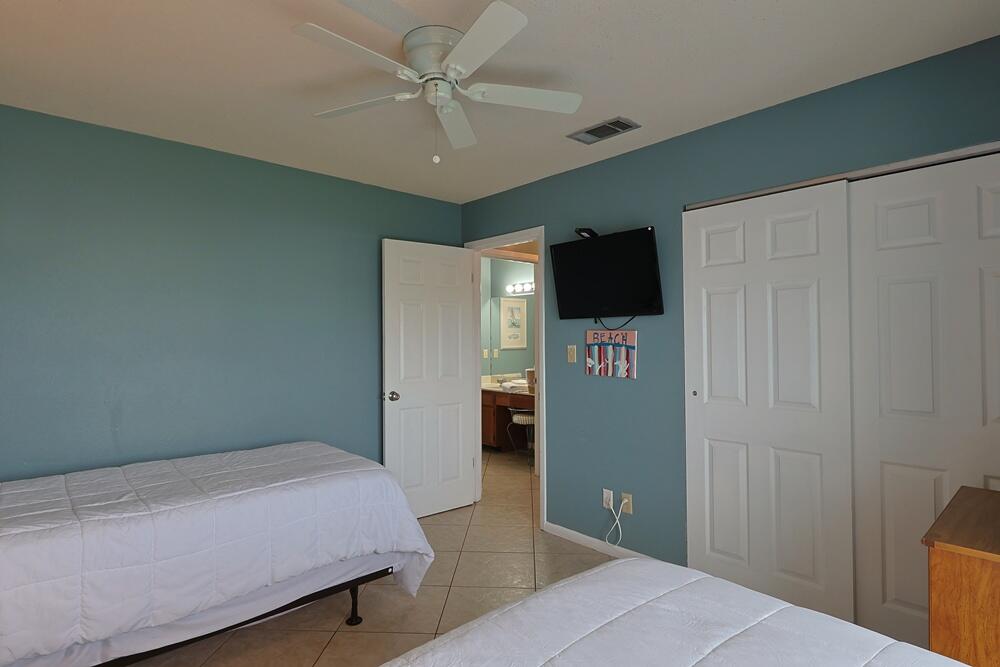 SANDPIPER COVE PH 20 - Residential