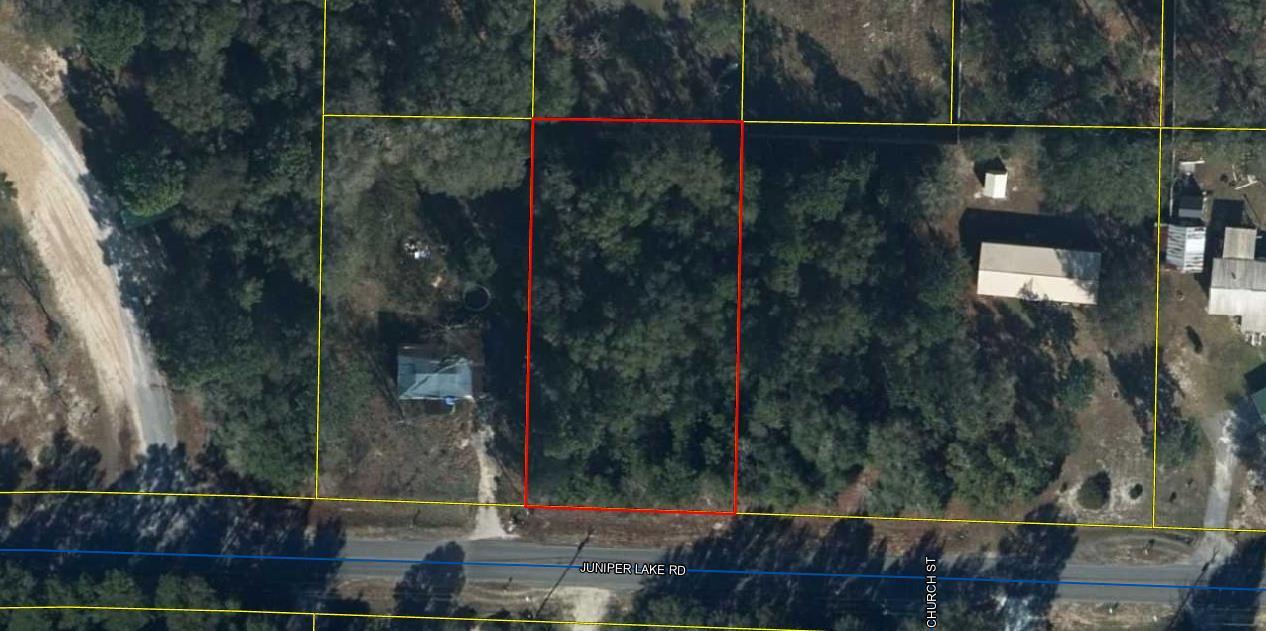 Great vacant lot right around corner for Juniper Lake Park boat ramp.  Perfect place to build your new home.  Schedule showing today.