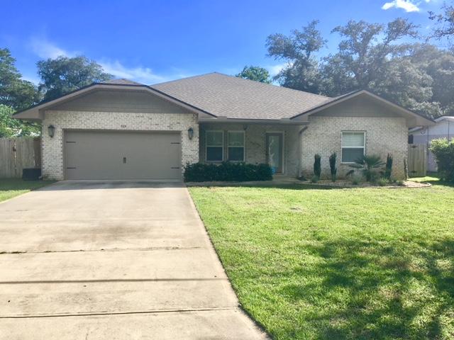 RACETRACK ROAD - Residential Lease