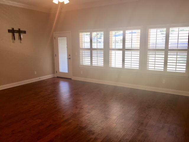 RACETRACK ROAD - Residential Lease