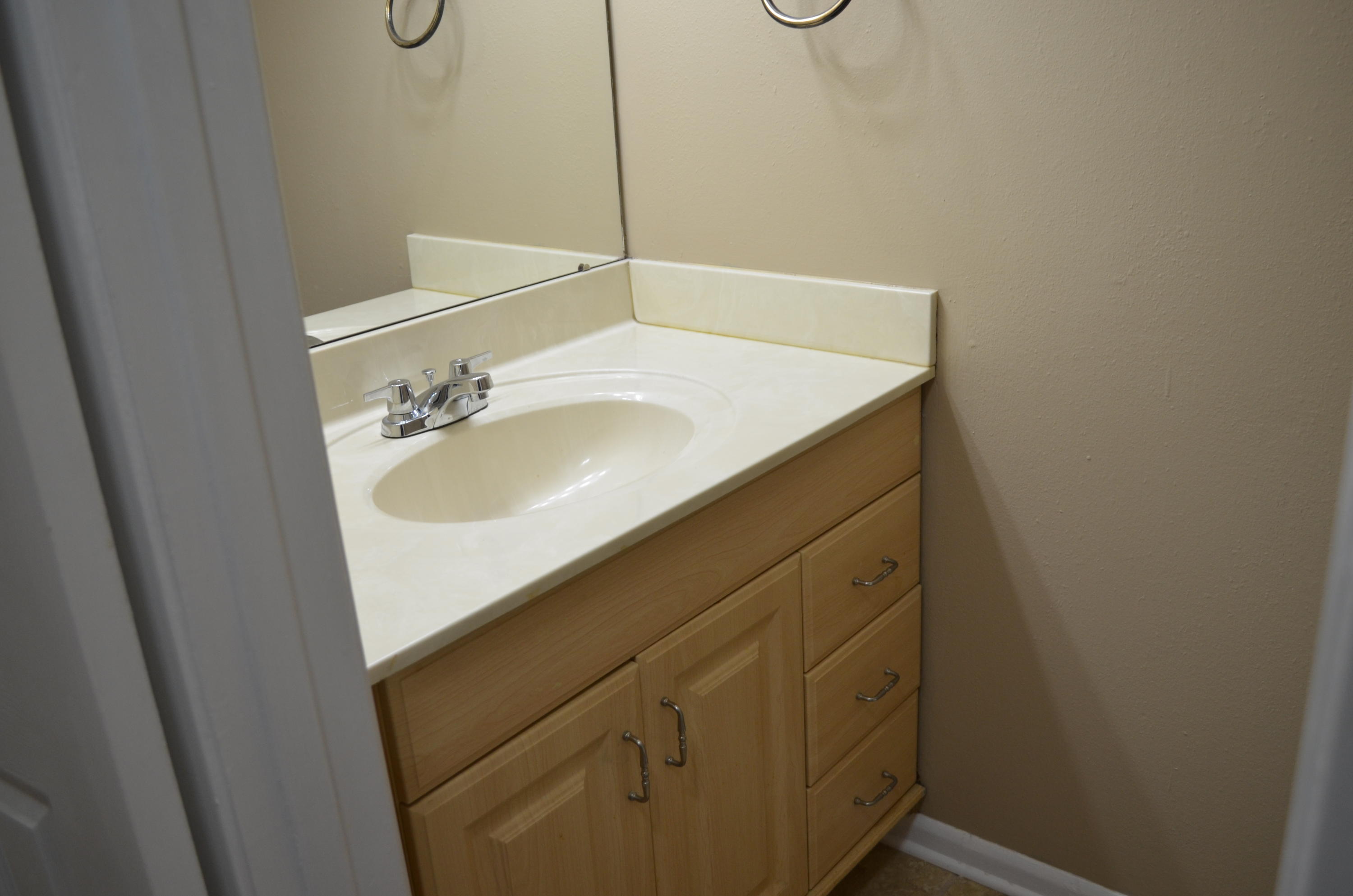 SCOTTWOOD - Residential Lease