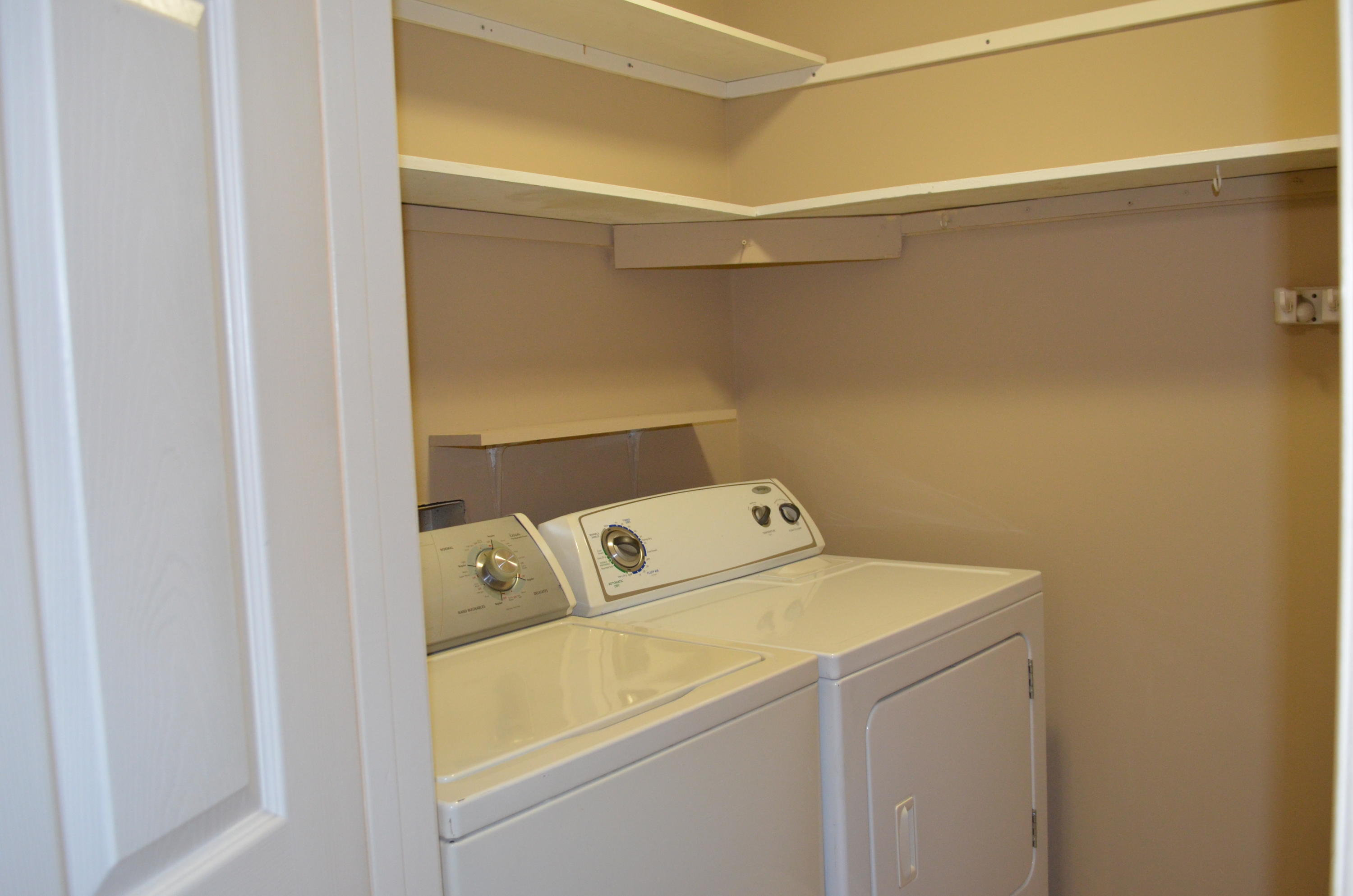 SCOTTWOOD - Residential Lease