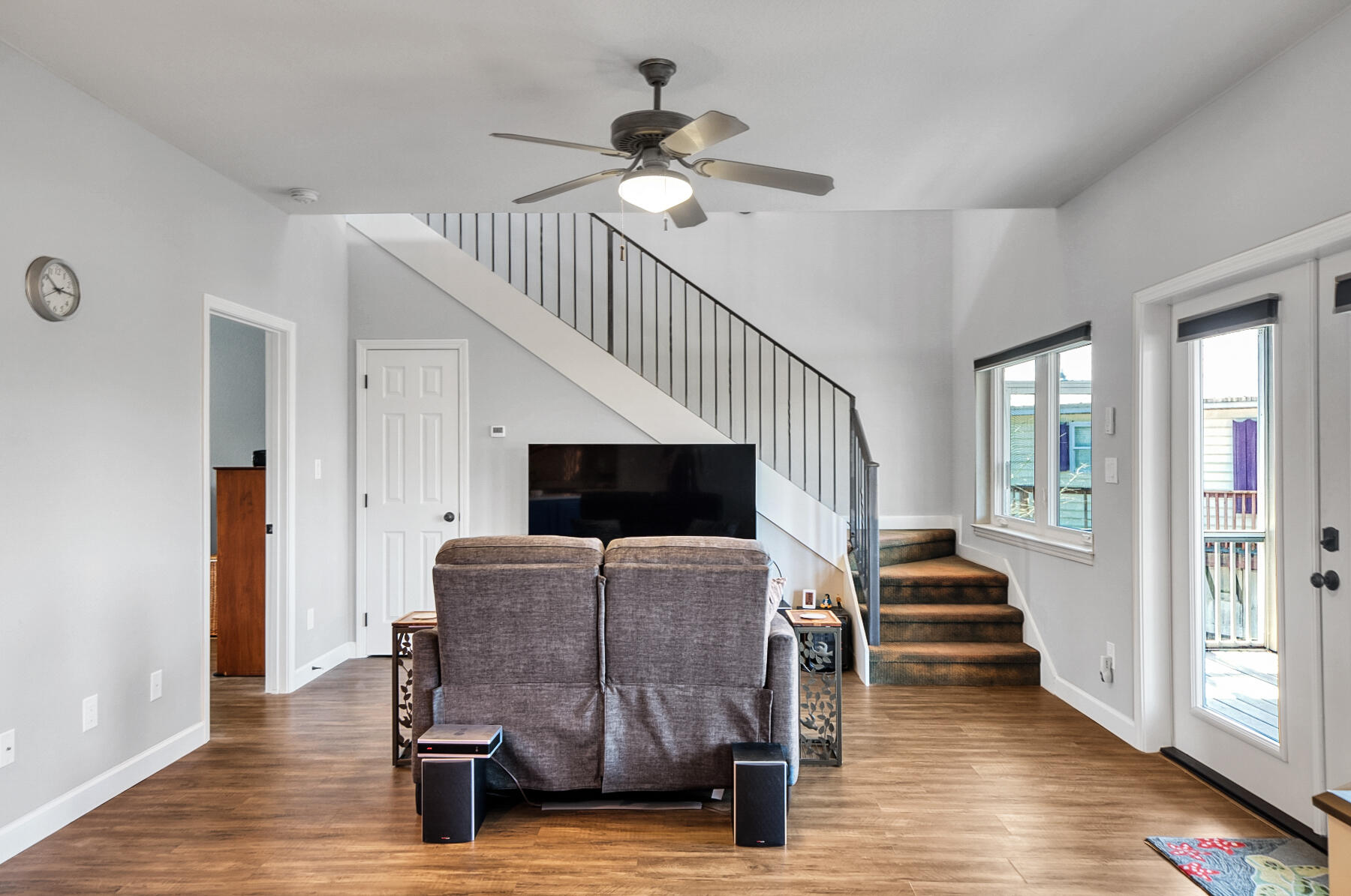 ORIOLE BEACH - Residential