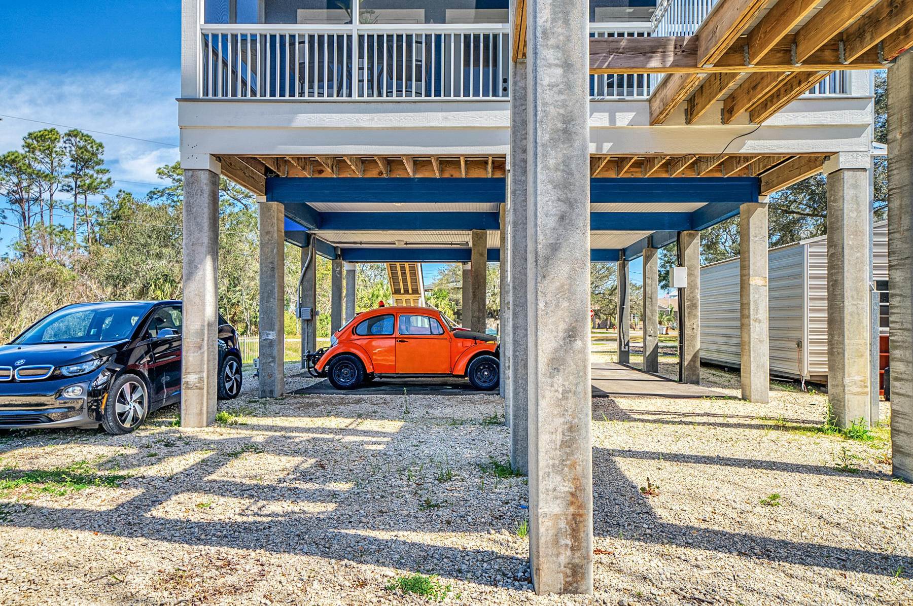 ORIOLE BEACH - Residential