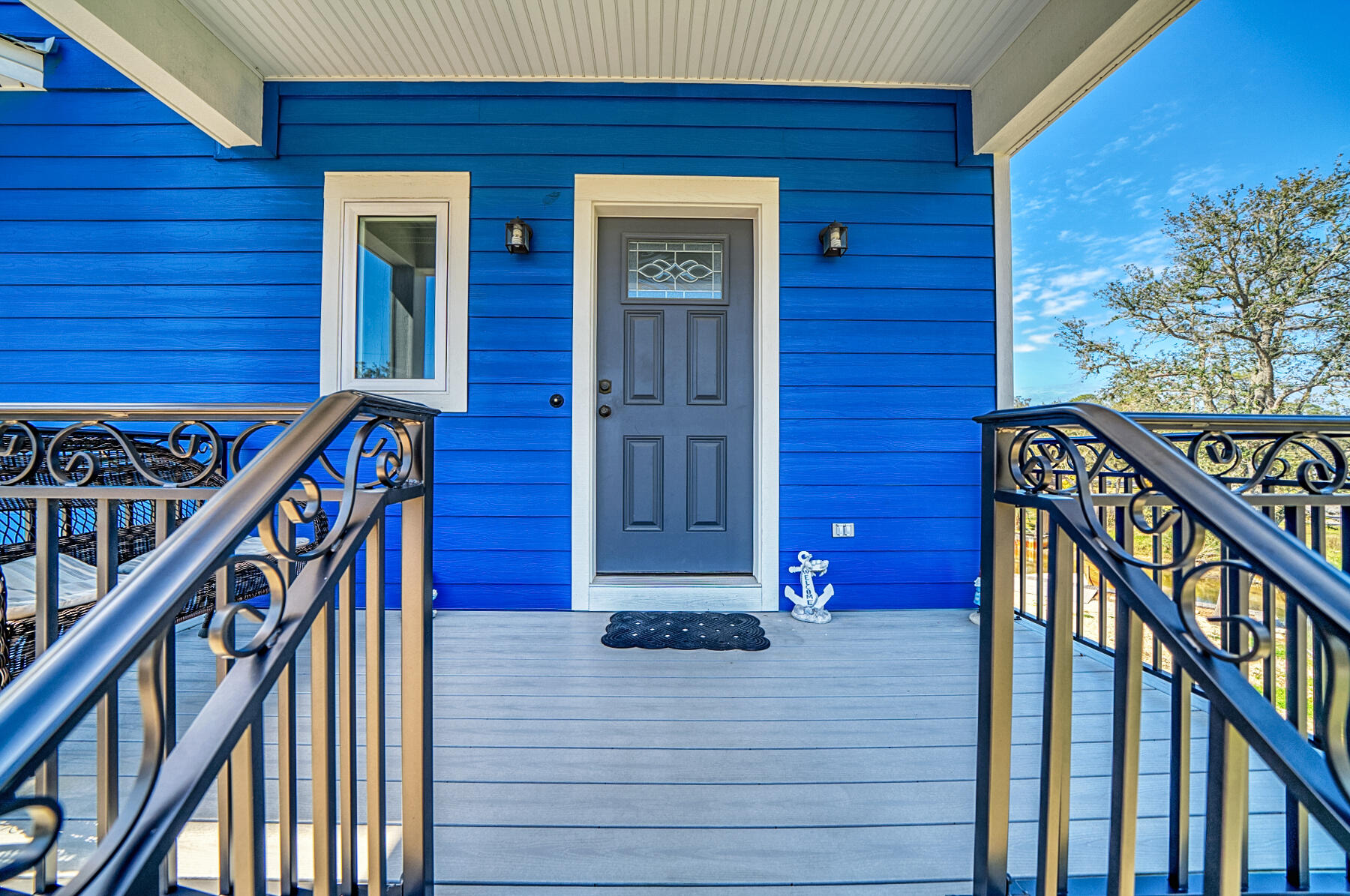 ORIOLE BEACH - Residential