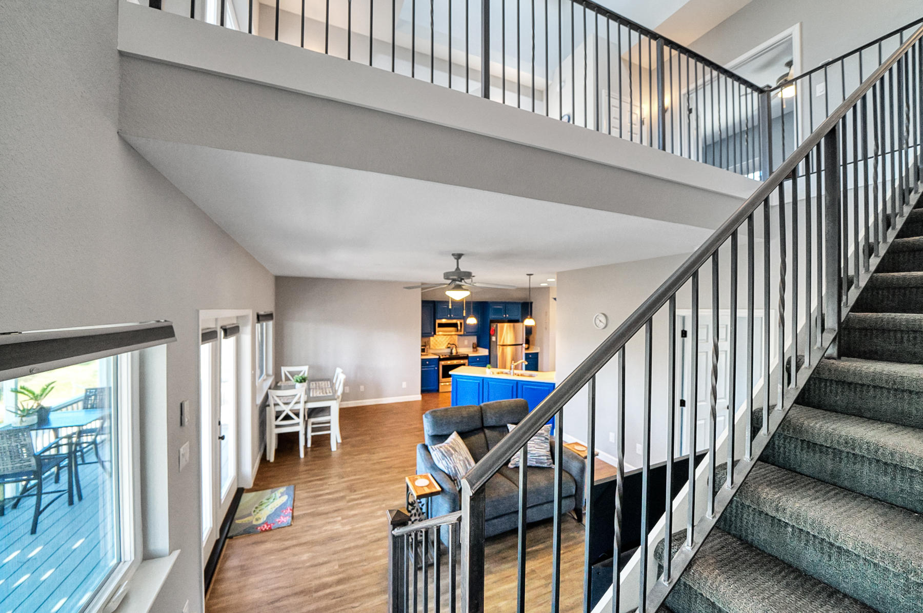 ORIOLE BEACH - Residential