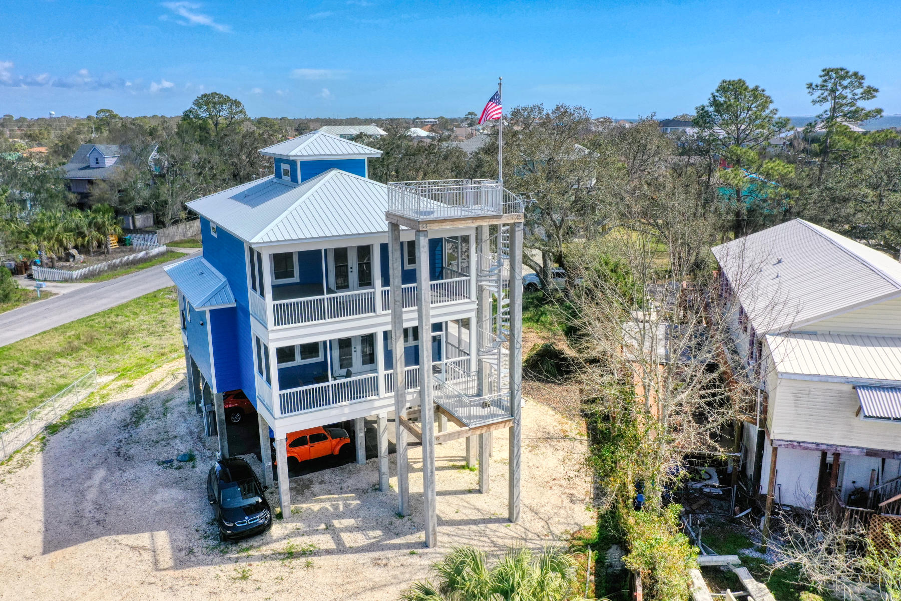 ORIOLE BEACH - Residential