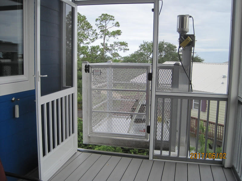 ORIOLE BEACH - Residential