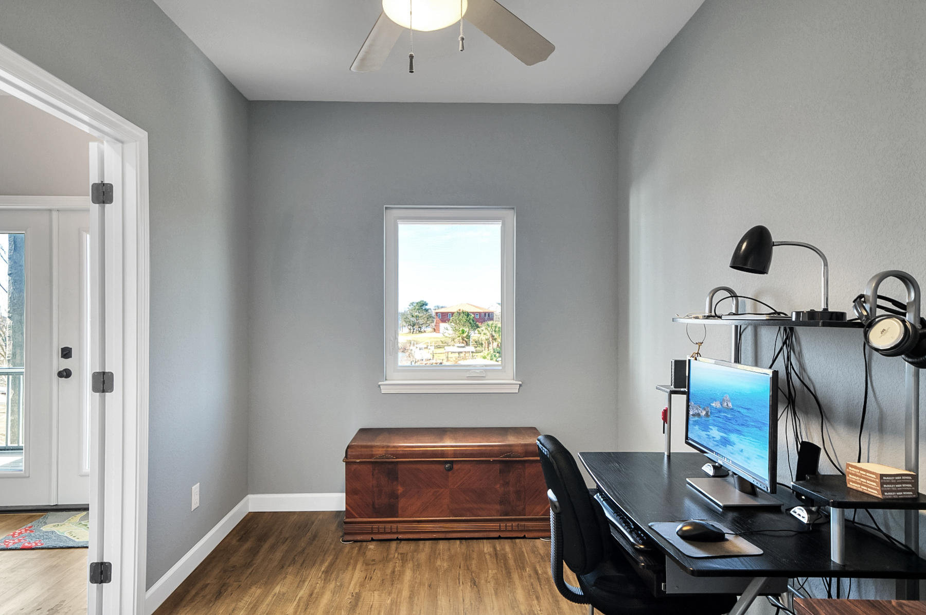 ORIOLE BEACH - Residential