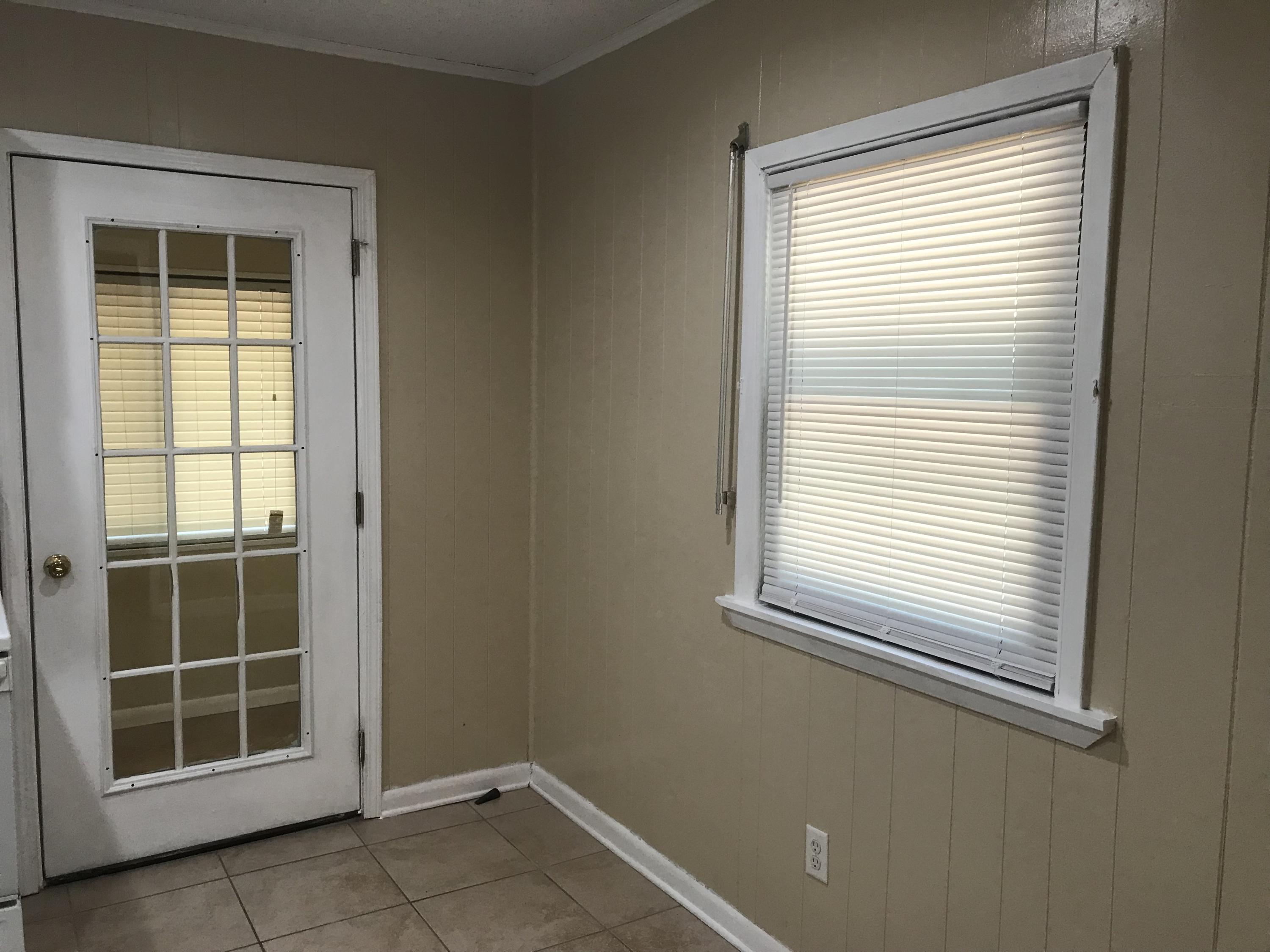 VALPARAISO PINECREST 2 - Residential Lease