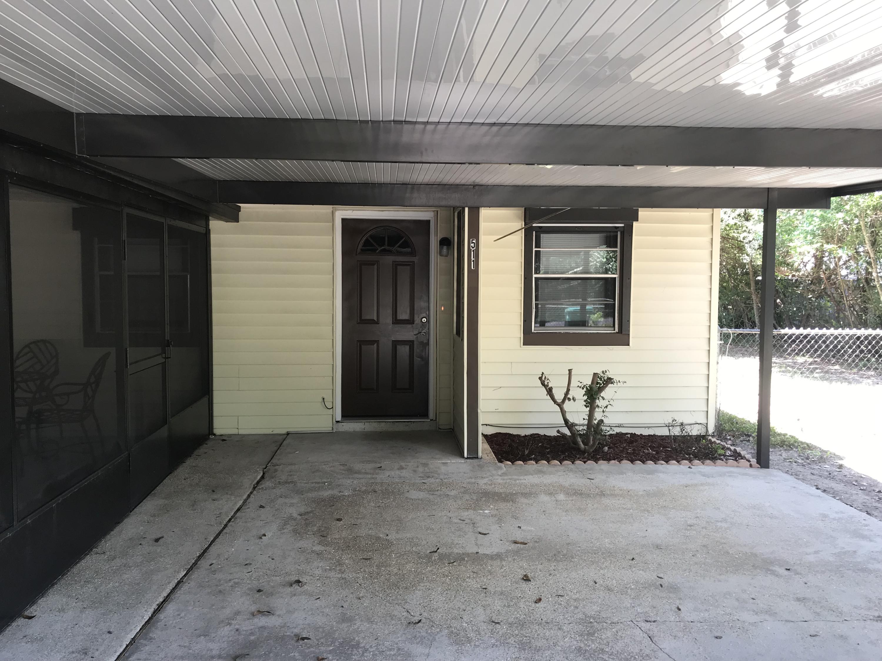 VALPARAISO PINECREST 2 - Residential Lease