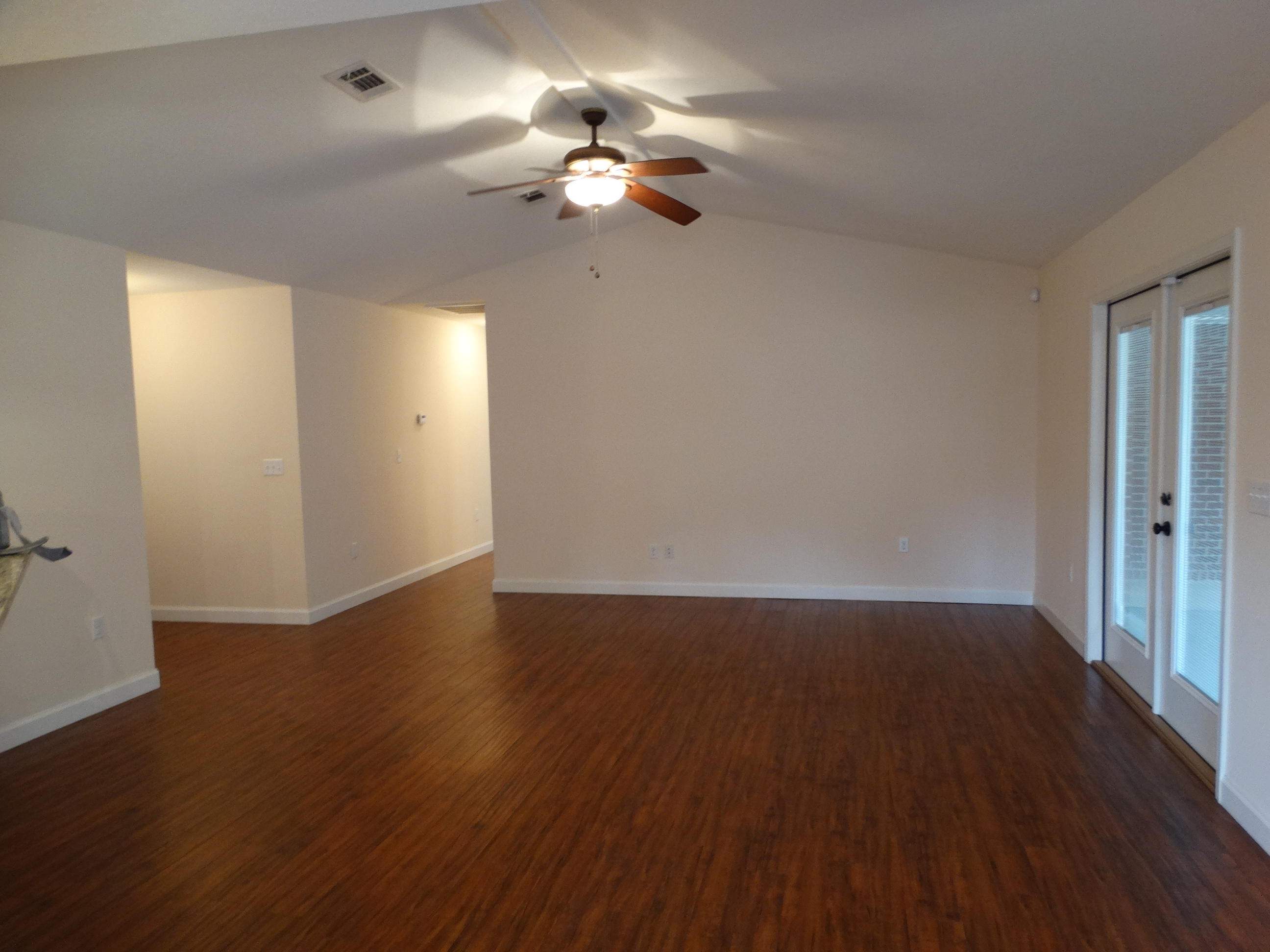 THE WOODLANDS OF WHISPERING PINES - Residential Lease