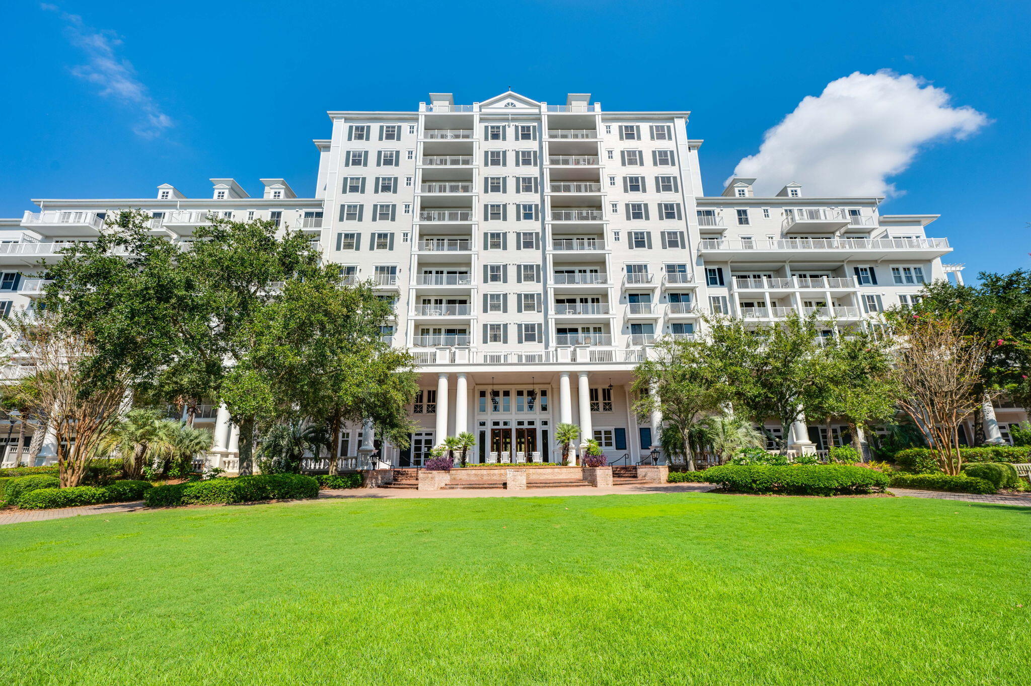 REDUCED TO SELL ......WELCOME TO THE GRAND SANDESTIN! This inviting 1-bedroom,1-bathroom unit  with open-concept layout, provides the ideal space to unwind to make the most of your stay. From the well-equipped kitchen to the inviting dining area and spacious living room, come experience true resort living with an opportunity to create income as a vacation rental.  With gracious architecture and luxurious amenities. The Grand Sandestin includes a swimming pool & fitness center & on-site check in. The Village of Baytowne Wharf with shopping, dining, and daily/nightly activities is adjacent to the complex for easy access for the entire family! Sandestin Golf and Beach Resort features more than 7 miles of beaches and pristine bayfront, 4 championship golf courses, 15 world-class tennis courts, a 226-slip marina, spa and celebrity chef dining. Shop, dine and play at the charming pedestrian village, The Village of Baytowne Wharf and so much more! Inside the gates of the resort, residents enjoy a balanced lifestyle of high-class living, spanning the 2,400 acres from the beach to the bay. Everything within the gates of the resort is accessible by golf cart or bicycle & the entire resort is interconnected by miles of pedestrian, bike and golf cart paths that weave through groves of live oaks, meandering past natural lagoons, fountains, man-made lakes, and meticulously landscaped fairways. Embrace the luxurious lifestyle and unparalleled amenities offered by this extraordinary coastal sanctuary.