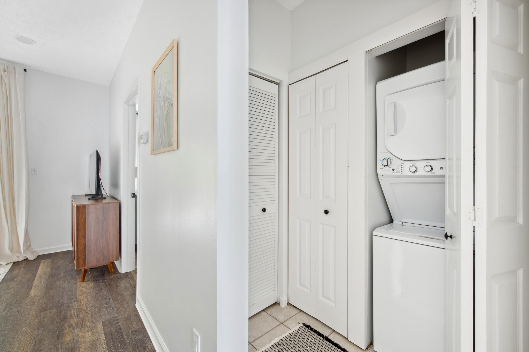 HERONS WATCH CONDO PH 1 - Residential
