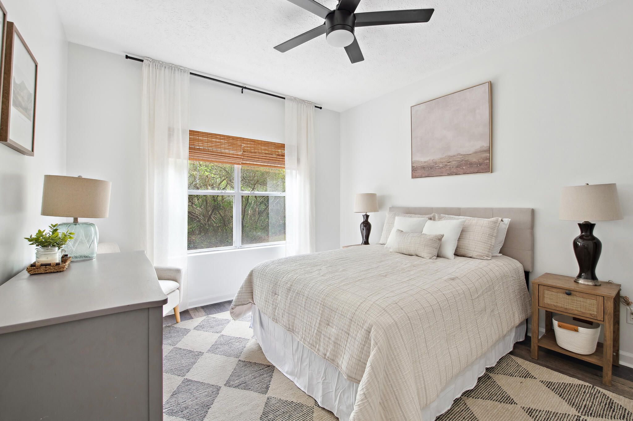HERONS WATCH CONDO PH 1 - Residential