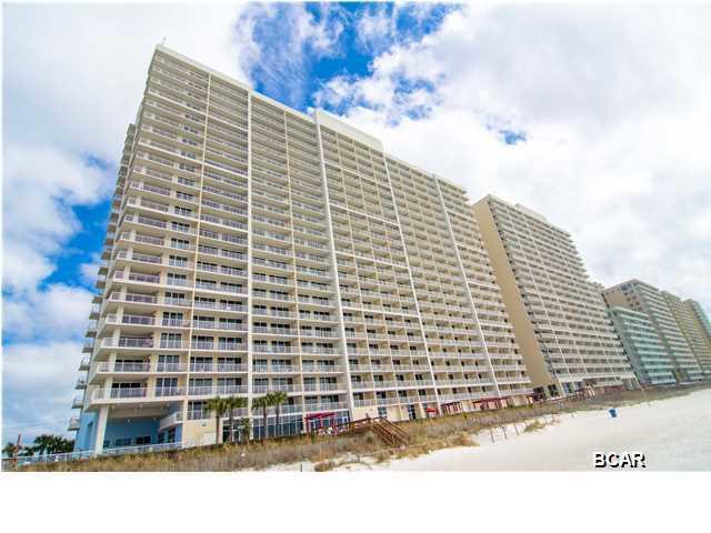 : CURRENTLY UNDER CONTRACT, SELLER ACCEPTING BACKUP OFFERS Enjoy the good life at Majestic Beach with resort style amenities including in/out pools, tennis, a large outdoor dining area, impressive fitness facility, community room, the Majestic Movie Theatre, the H20 Bar and Grill serving Gulfside lunch and dinner and the Majestic Market featuring Starbucks coffee and gourmet sandwiches, etc. This is the ultimate vacation destination!